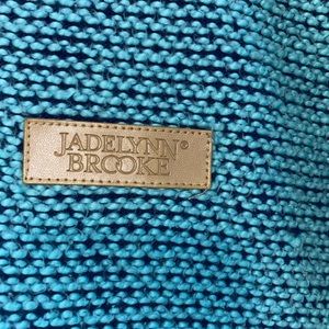 Jadelynn Brooke pullover